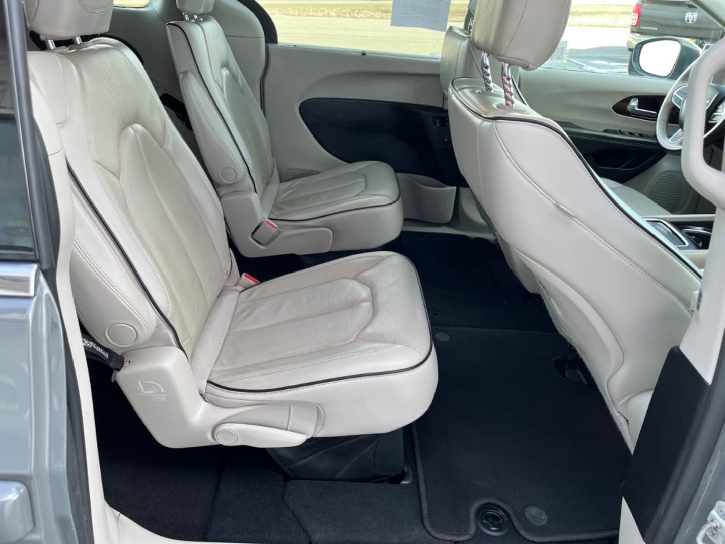 2021 Gray /Grey Chrysler Pacifica (2C4RC3GG3MR) , located at 1960 Industrial Drive, Wasilla, 99654, (907) 274-2277, 61.573475, -149.400146 - Photo#11